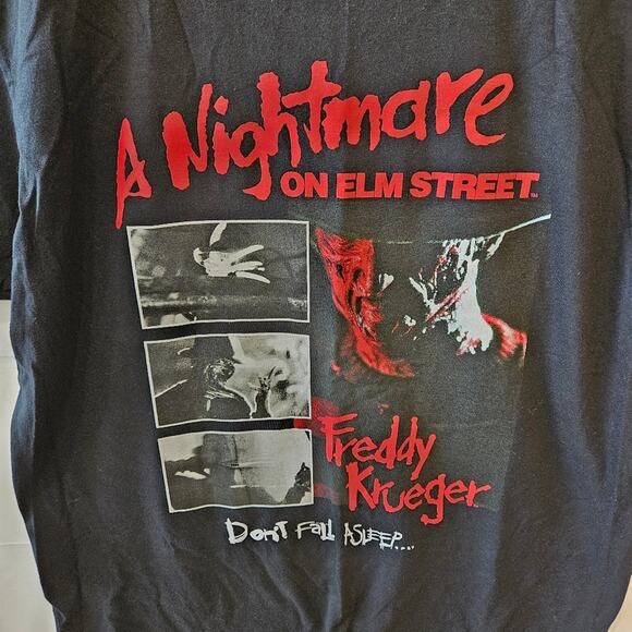 Nightmare on Elm Street Graphic Short Sleeve Black Tee Large - Picture 2 of 6
